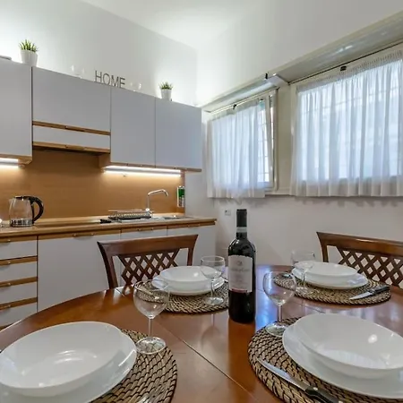 Vaticano-residenza Savorelli X 6